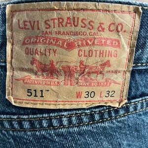 Men’s Levi’s 511 W 30 L 32 jeans